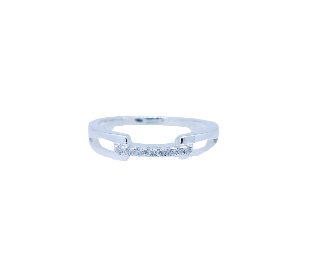 Anillo Plateado Estilo Eslabón con Línea de Mini Brillos – Plata Italiana