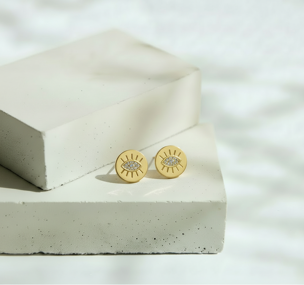 Aretes Dorados Circulares de Ojo con Mini Brillos – Acero Inoxidable