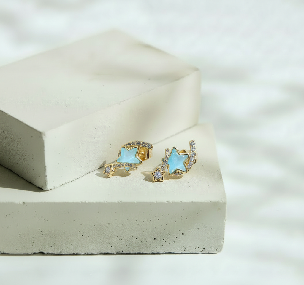 Aretes Dorados de Estrella Fugaz con Estrella Azul - Oro Laminado