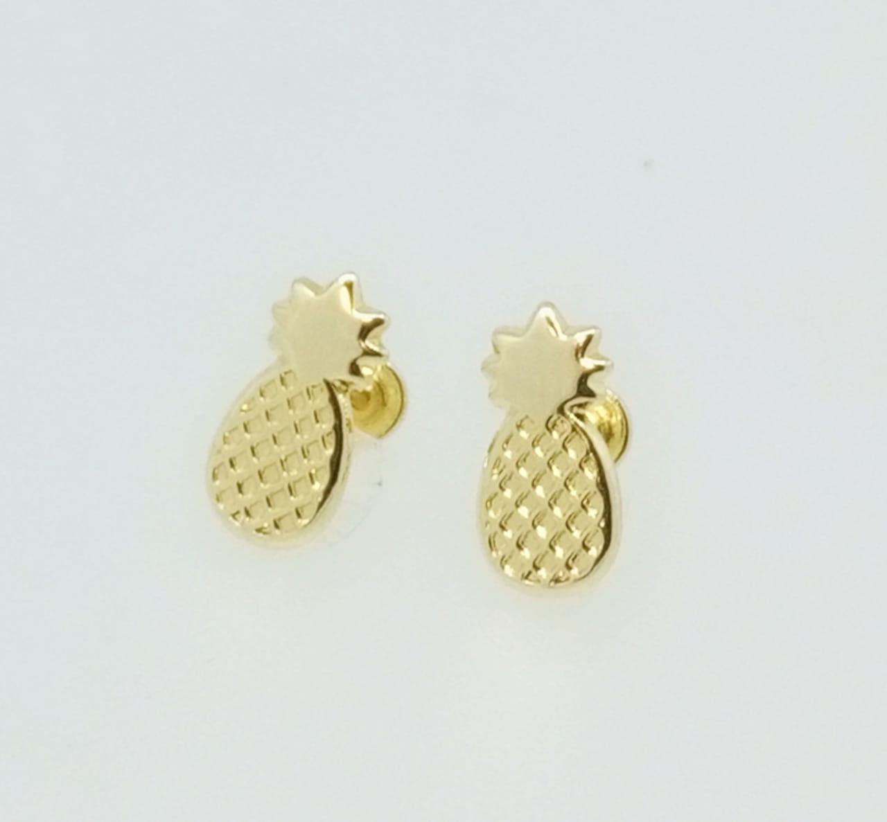 Broquel Oro 10K Piña