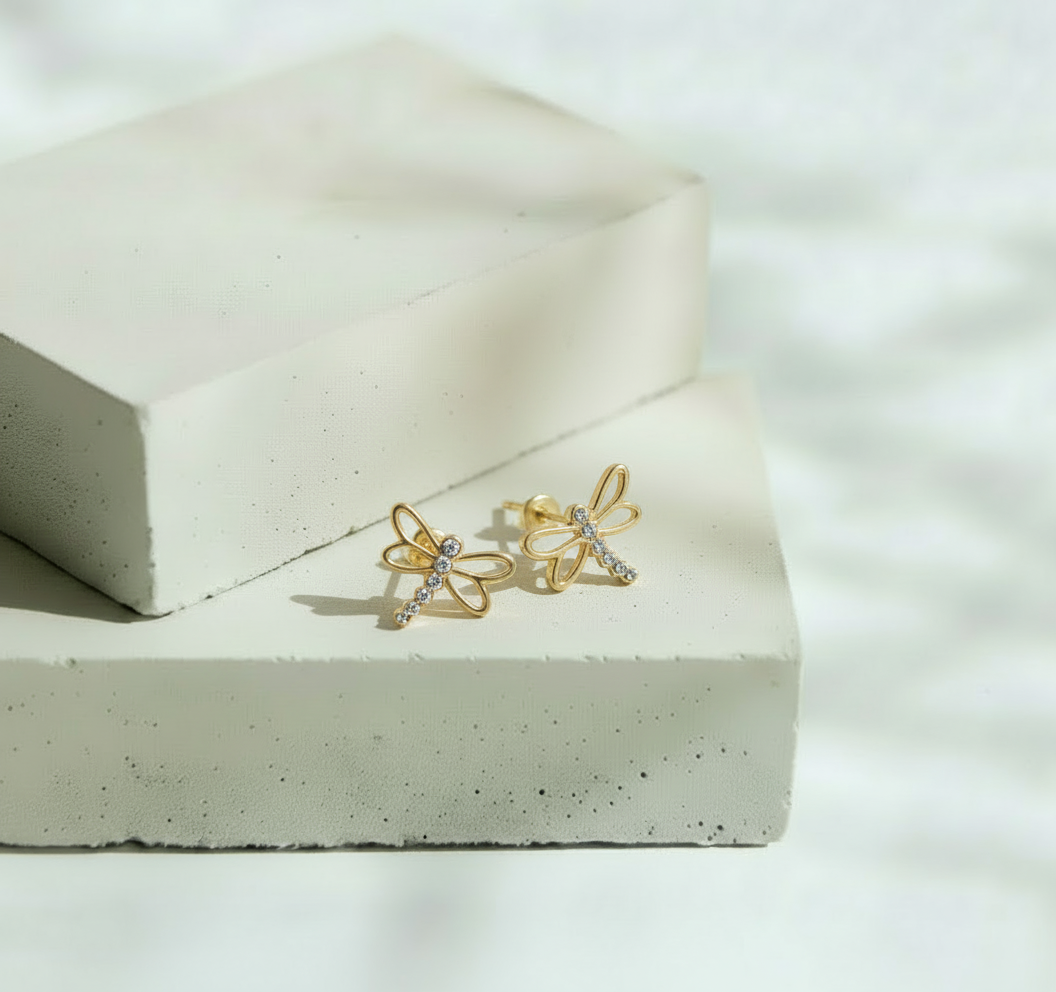 Aretes Dorados Libélula con Mini Brillos – Oro 10 KL