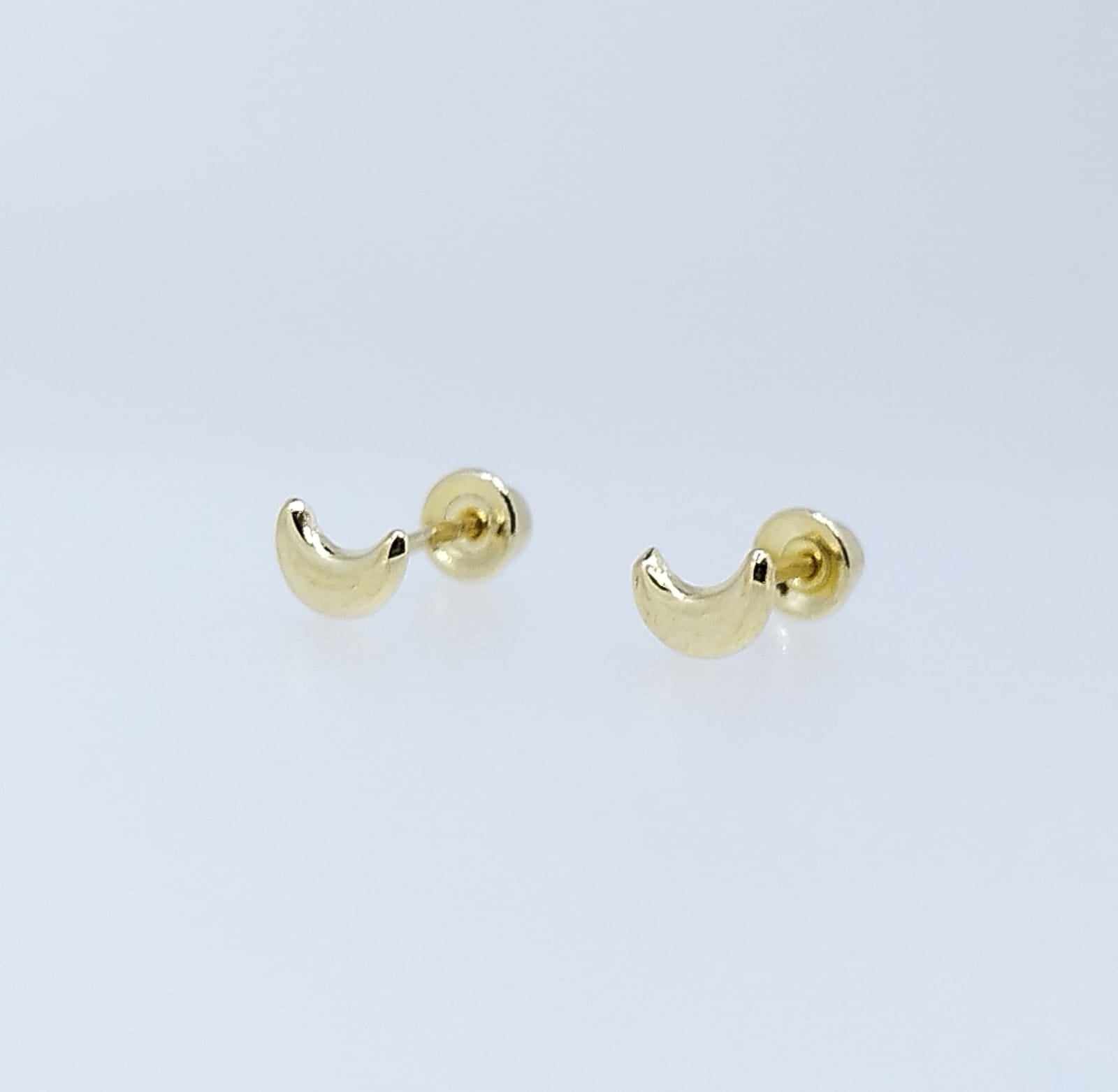 Broquel Oro 10K Lunita