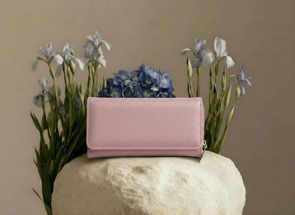 Cartera para Dama Color Rosa con Textura - Vinipiel