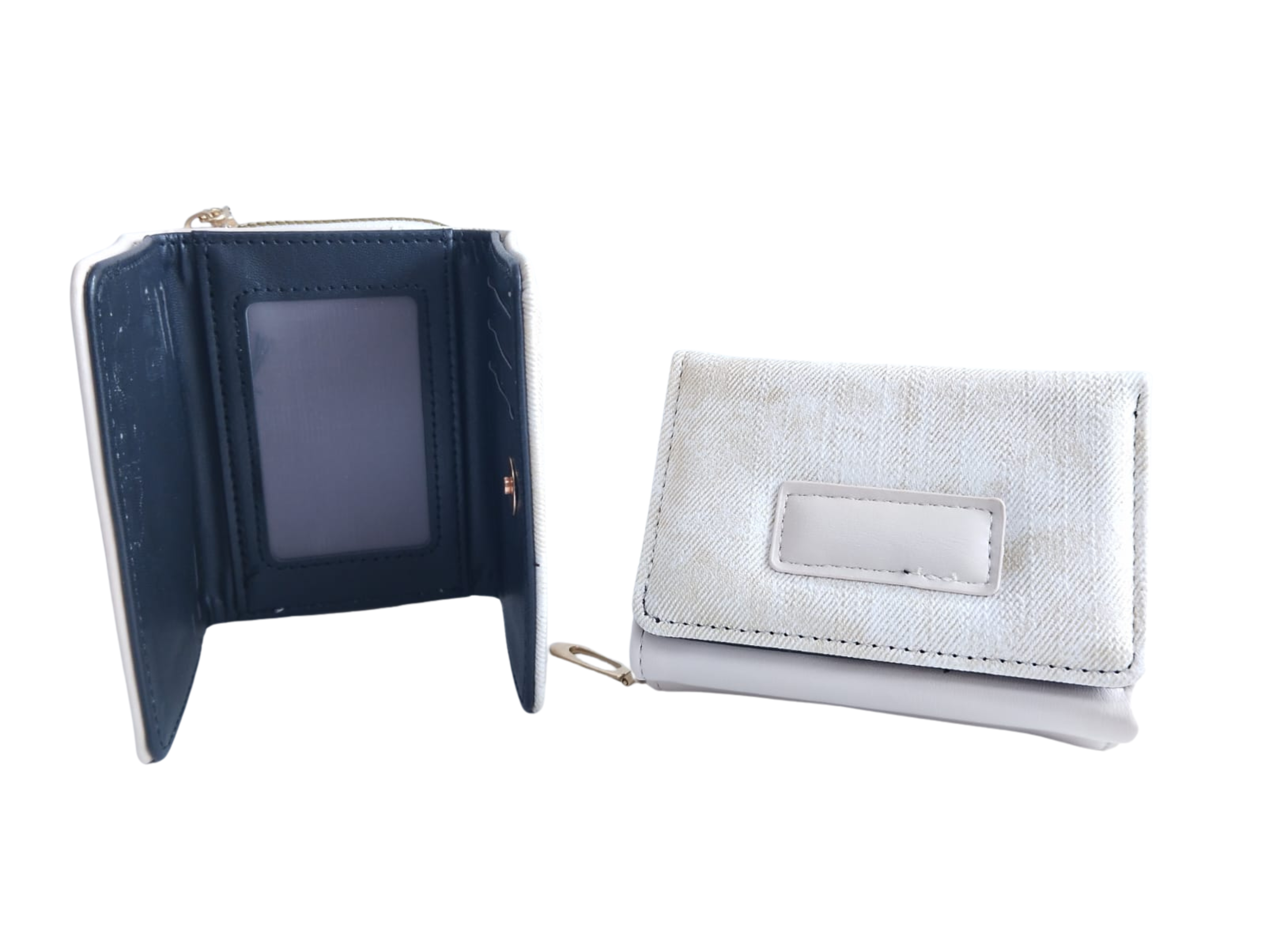 Cartera para Dama Color Blanco con Rectángulo Liso al Centro Inferior - Vinipiel