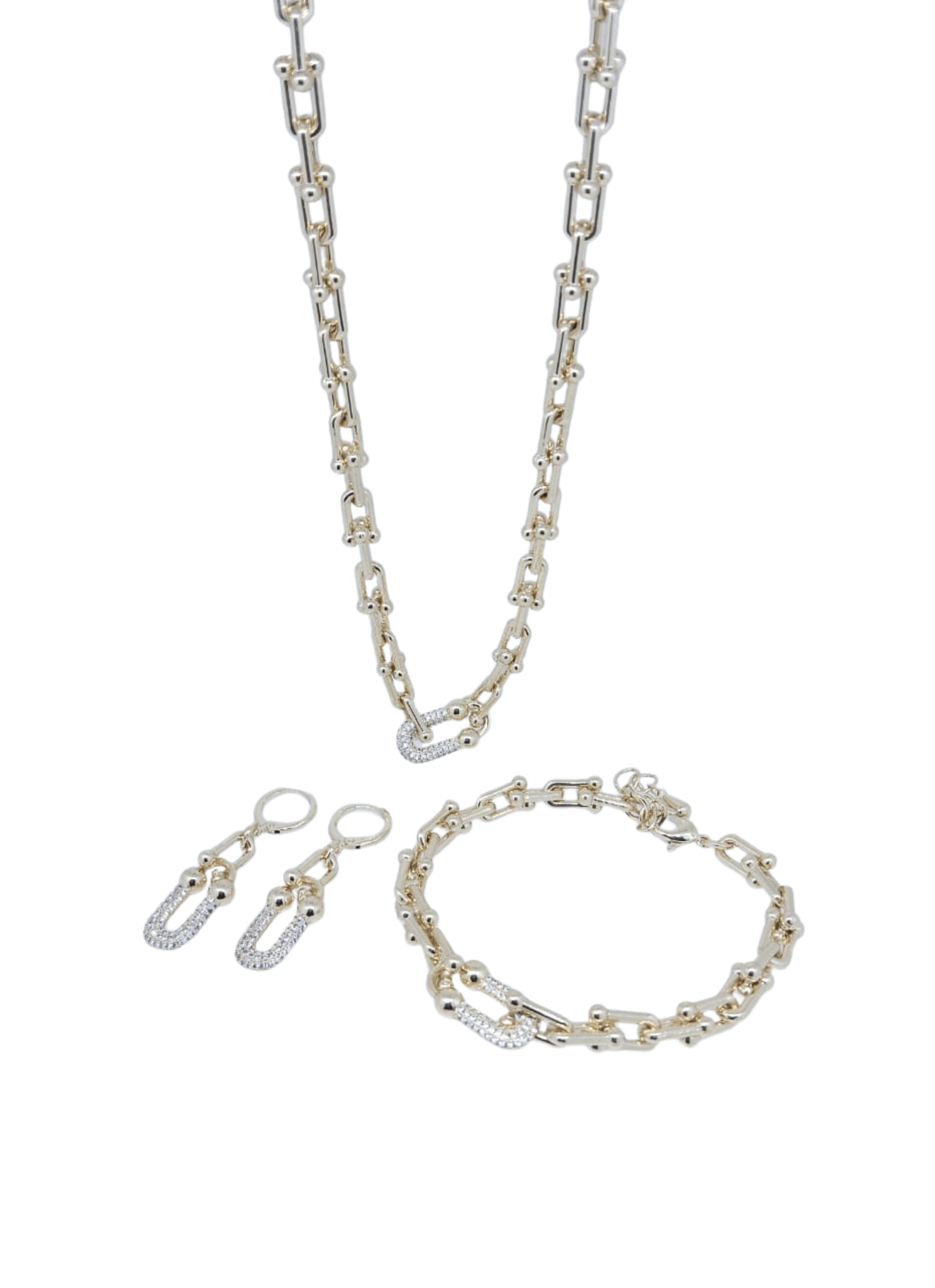 Collar Dorado Estilo Cadena con U Central de Brillos Glam Chic - Acero Inoxidable