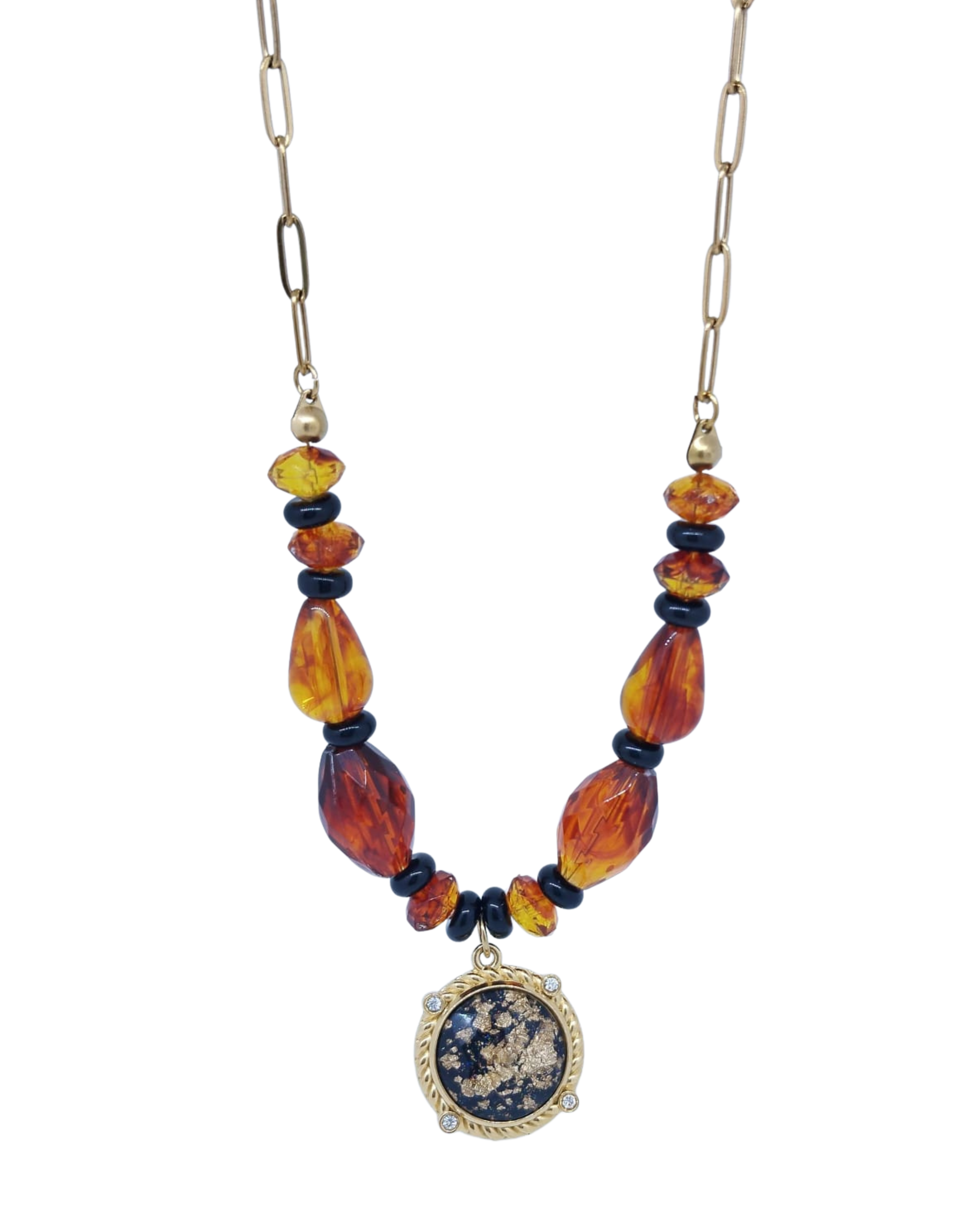 Collar Dorado Piedras Café Multicolor y Dije Circular Dorado - Acero Inoxidable