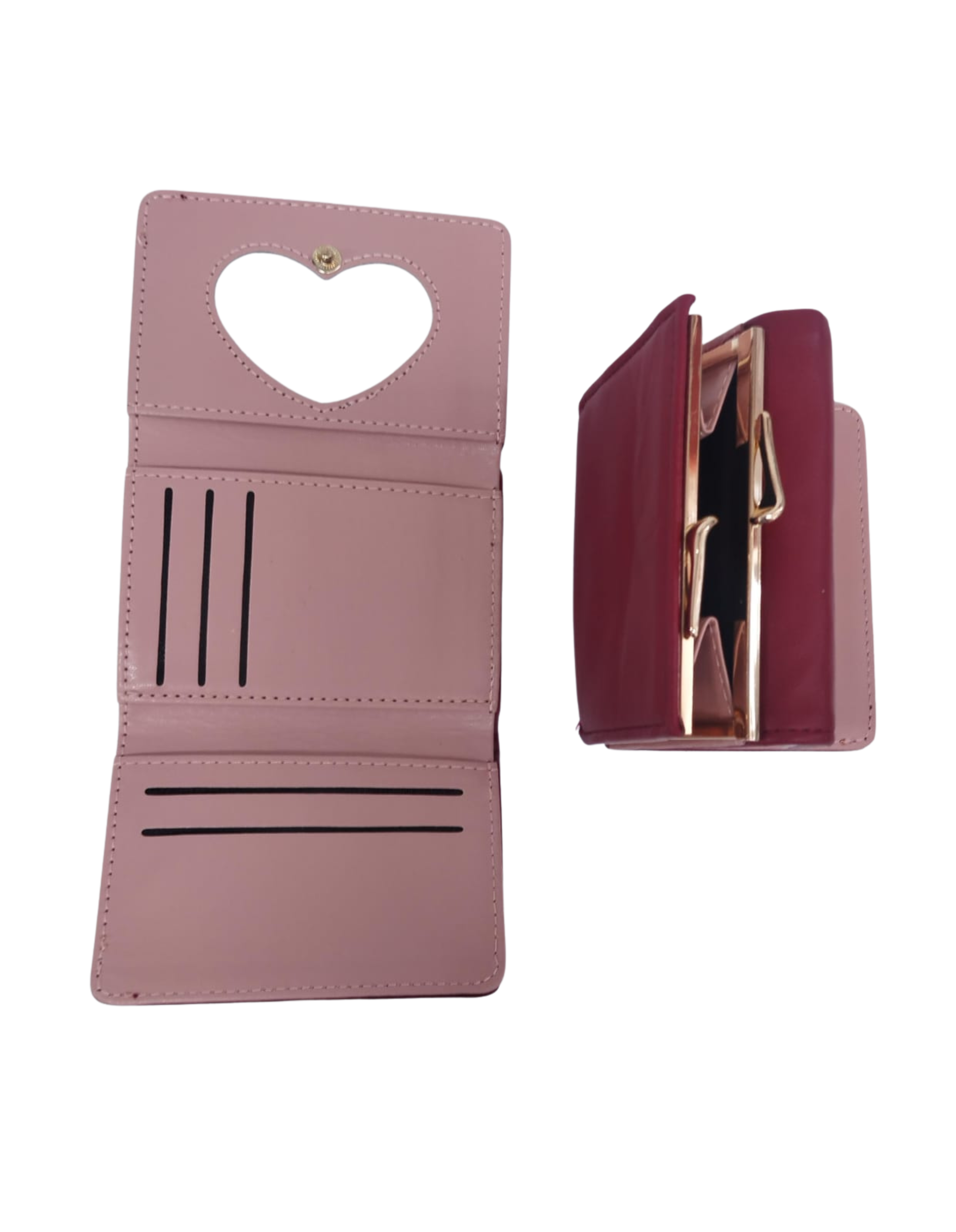 Cartera roja con broche de moñito dorado e interior rosa y corazón - Vinipiel