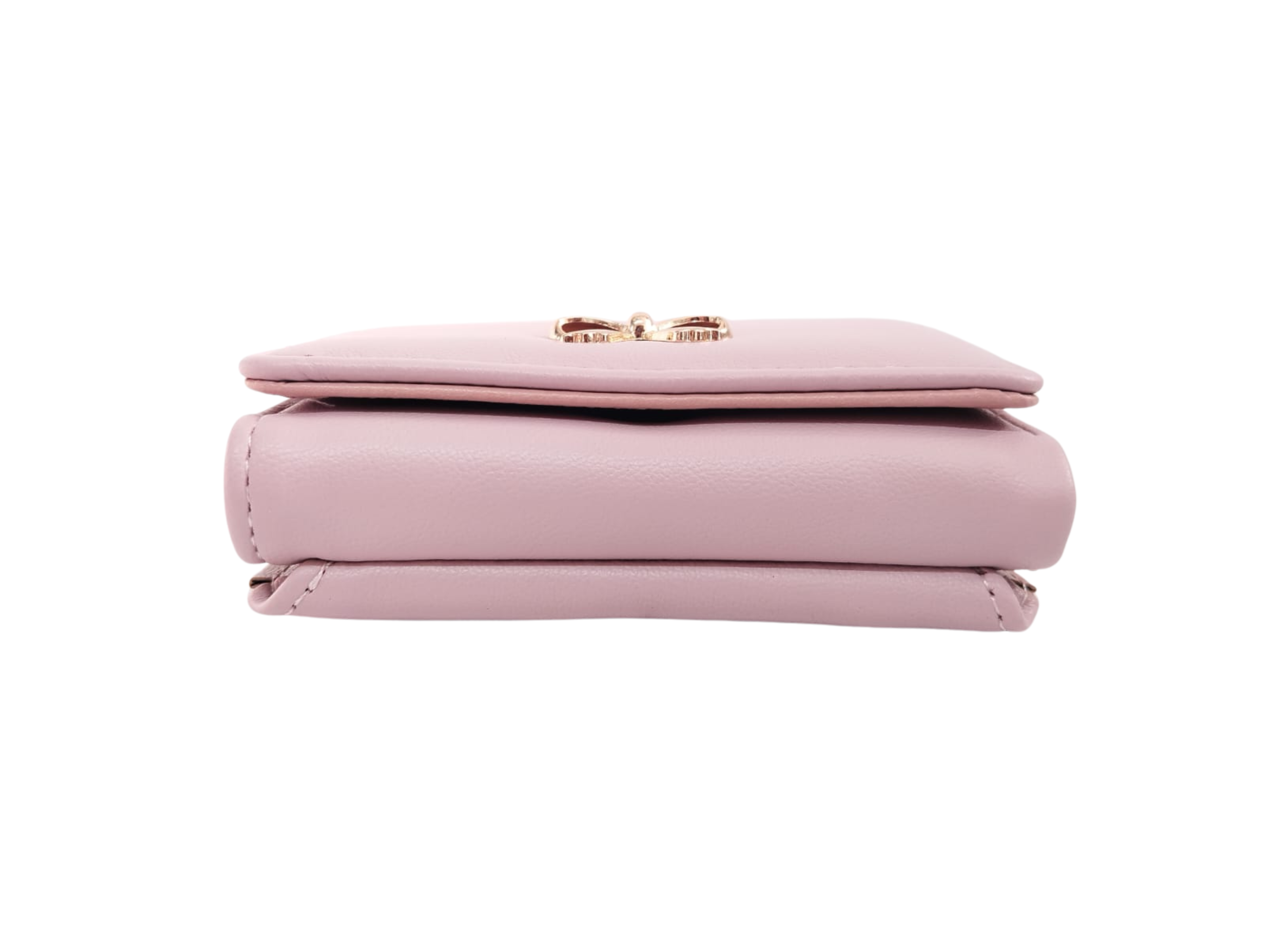 Cartera rosa con broche de moñito dorado e interior rosa y corazón - Vinipiel