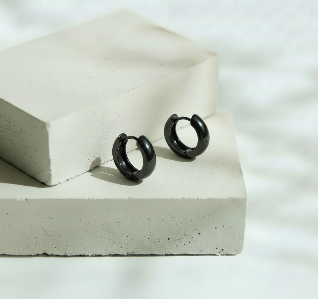 Huggie Lisa Color Negro - Acero Inoxidable