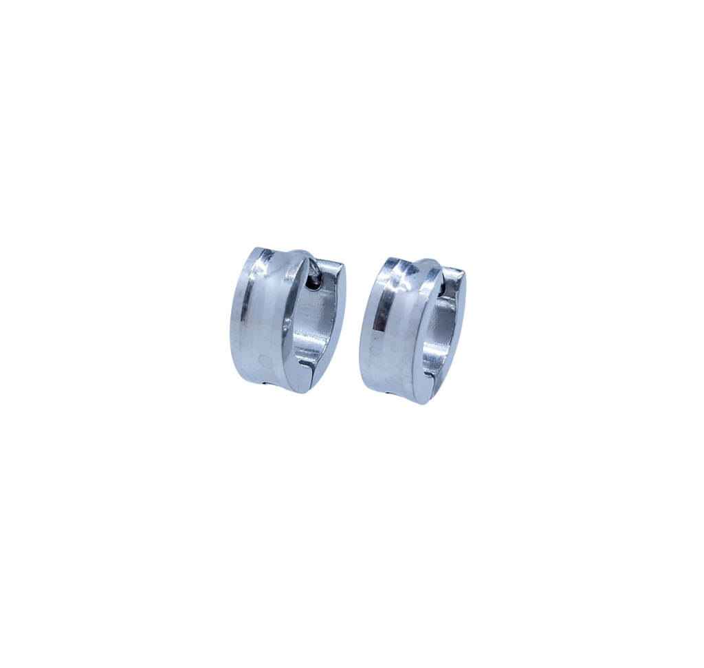 Huggie Plateada Línea Profunda al Centro - Acero Inoxidable
