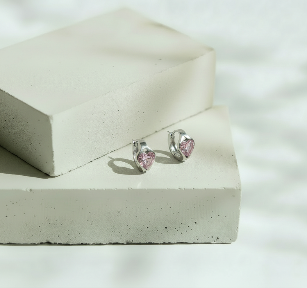 Huggies Plateadas con Brillo Corazón Rosa - Acero Inoxidable