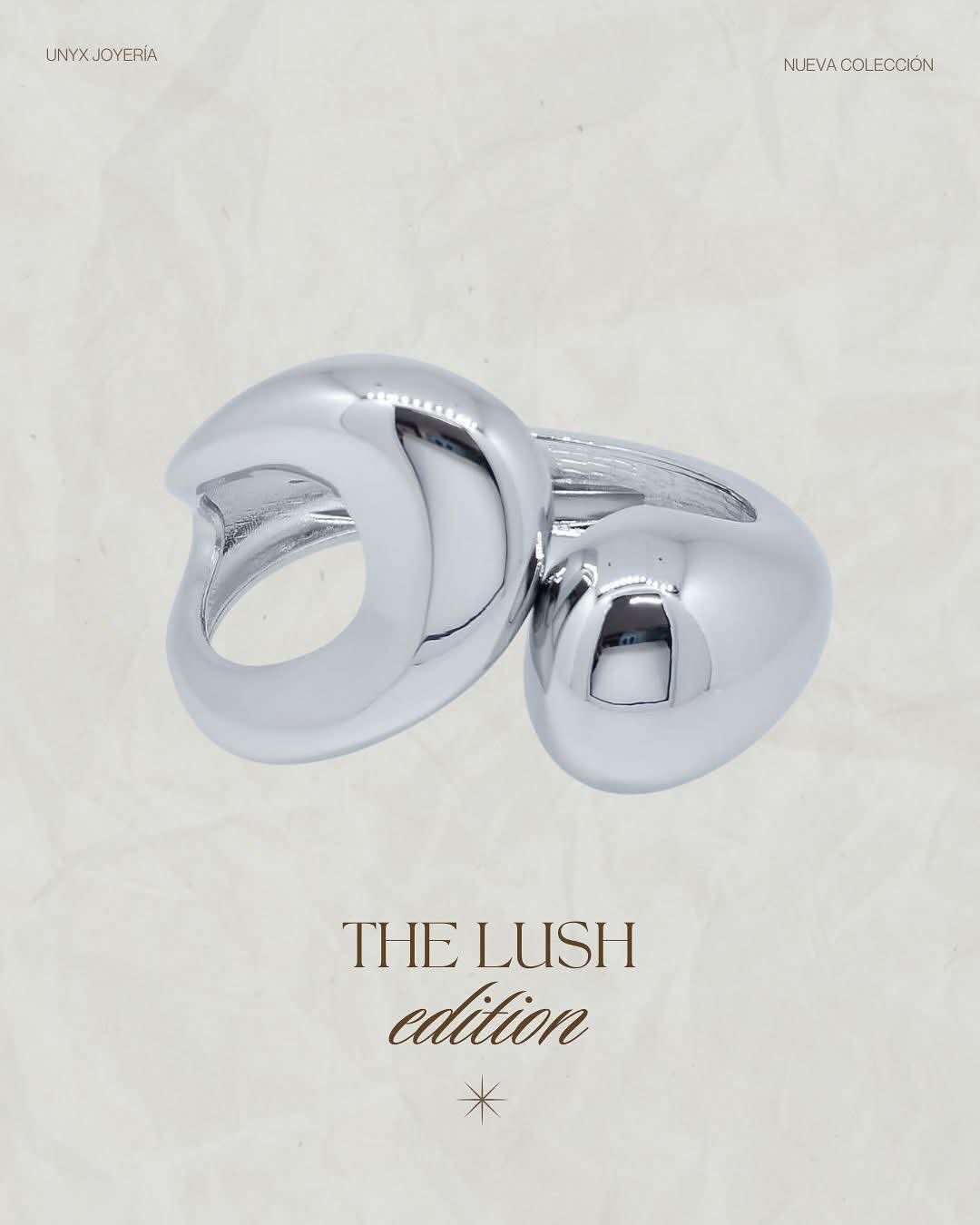 Brazalete Acero Color Plata 1 ovalo 1 figura tipo gota